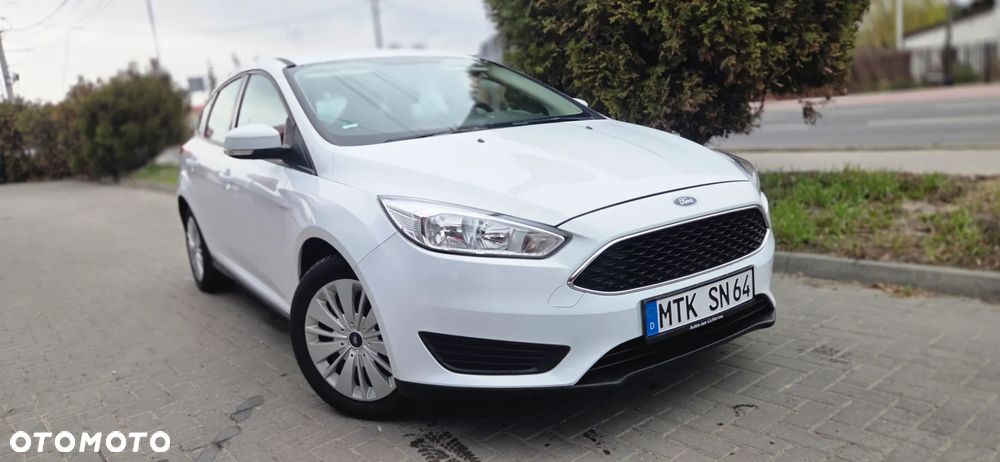 Ford Focus 1.0 EcoBoost Start-Stopp-System Ambiente - 20