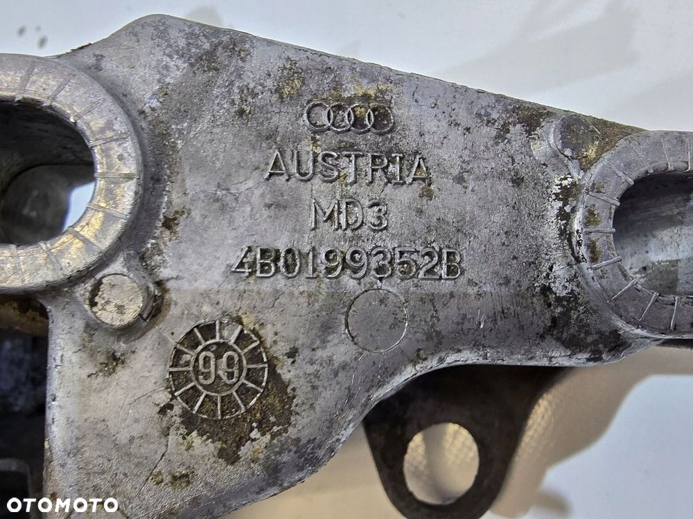 PODUSZKA SILNIKA ŁAPY AUDI A6 C5 2.5 TDI 99R 8D0199382M - 6