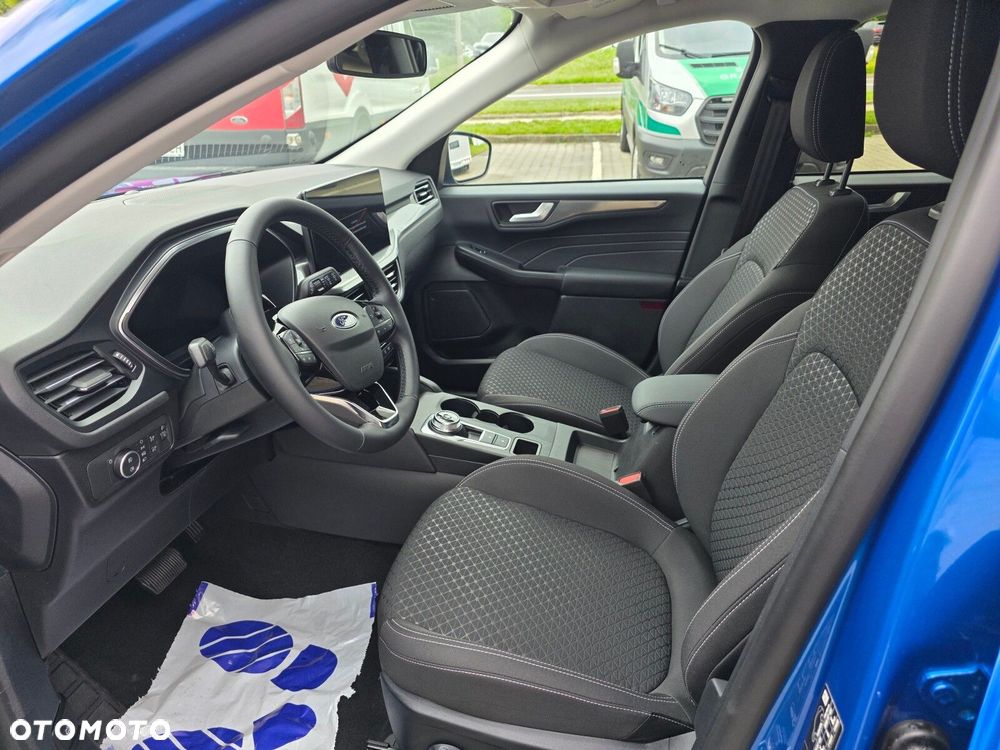 Ford Kuga - 15