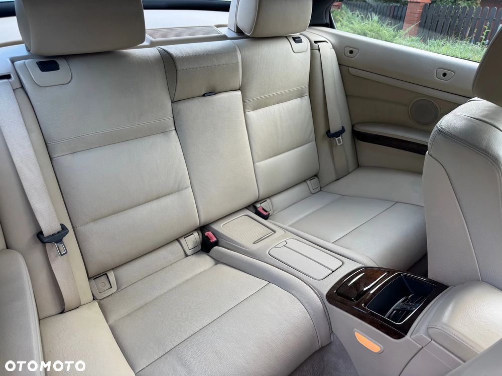BMW Seria 3 - 23