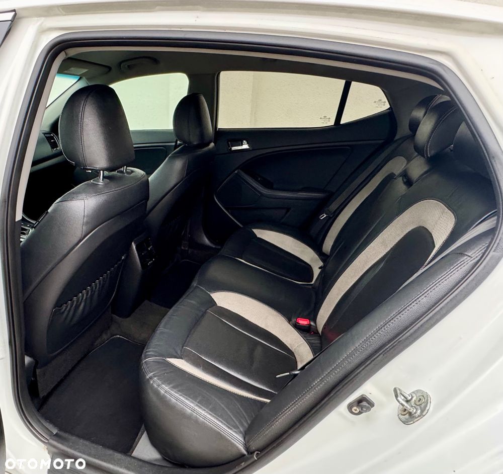 Kia Optima 1.7 CRDi XL - 12