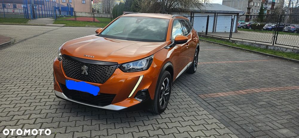 Peugeot 2008 1.5 BlueHDi Allure S&S EAT8 - 1