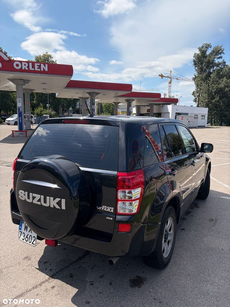 Suzuki Grand Vitara 2.7 V6 - 3