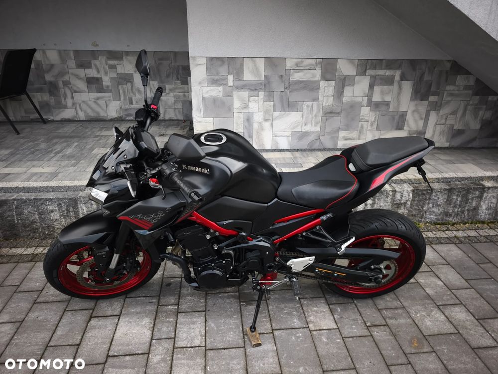 Kawasaki Z 900 - 27