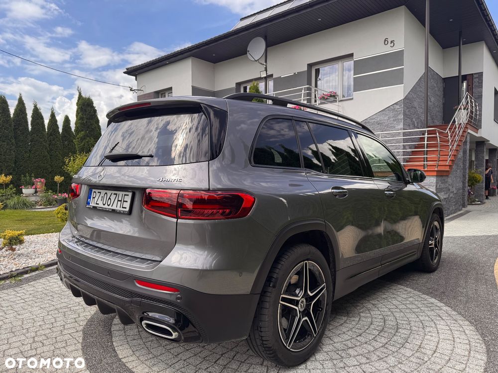 Mercedes-Benz GLB 220 d 4-Matic AMG Line 8G-DCT - 3