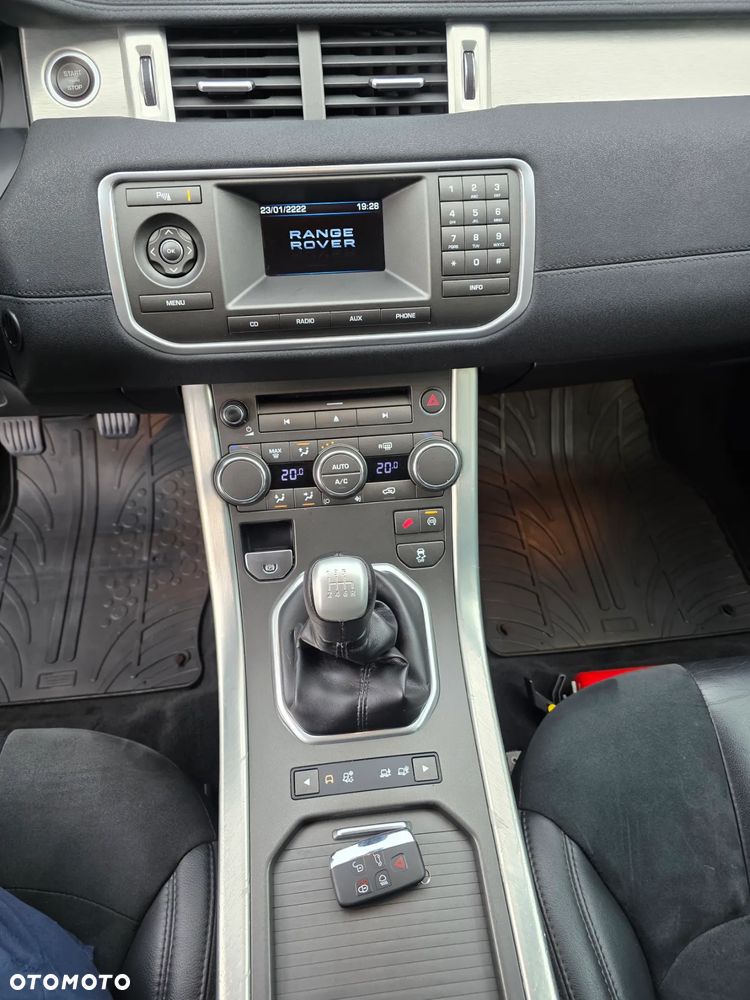 Land Rover Range Rover Evoque - 25