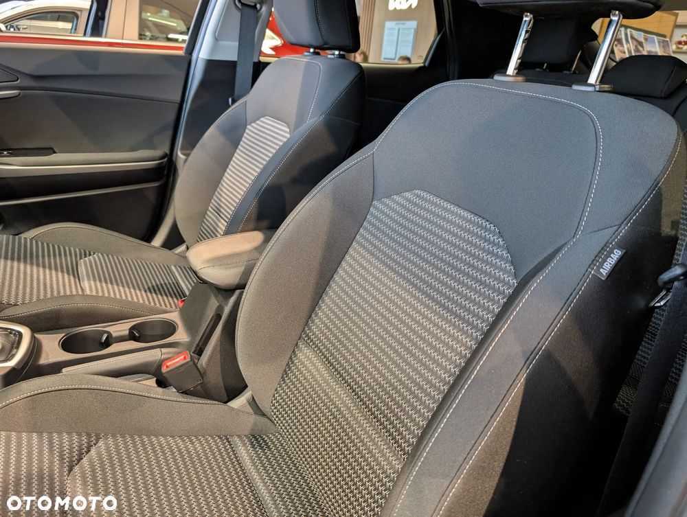 Kia XCeed 1.6 T-GDI M DCT - 13