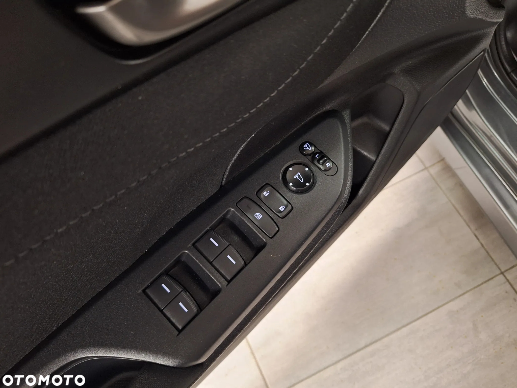 Honda Civic 1.0 i-VTEC Turbo CVT Executive - 27
