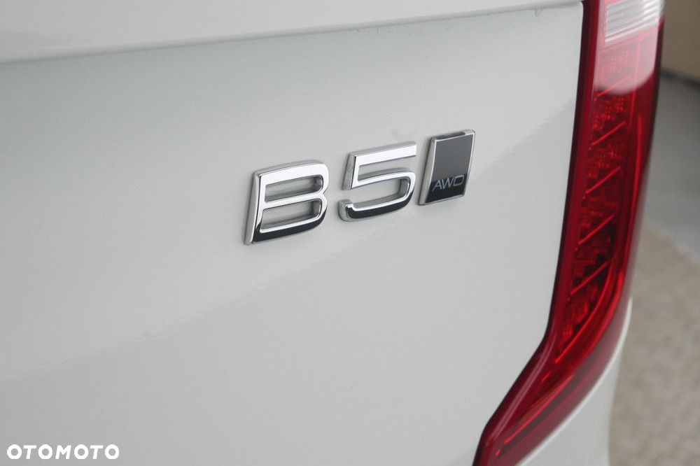 Volvo XC 90 - 30