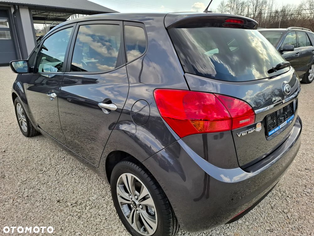 Kia Venga 1.4 CVVT Dream Team Edition - 8