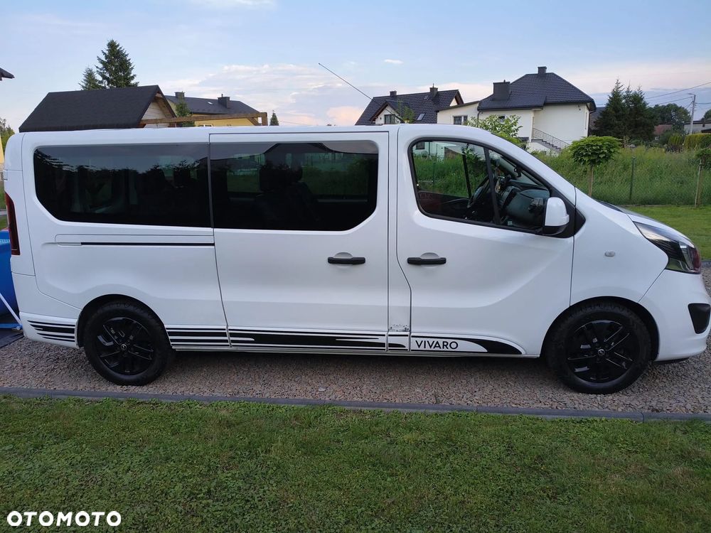 Opel Vivaro L2H1 2.9t Sport - 4