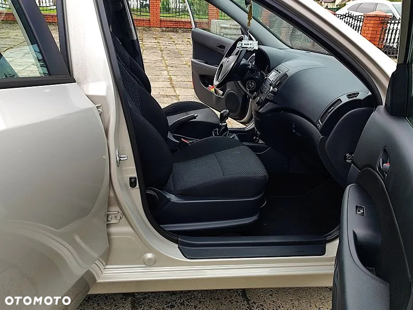 Hyundai i30 1.6 CRDI Edition 20 - 21