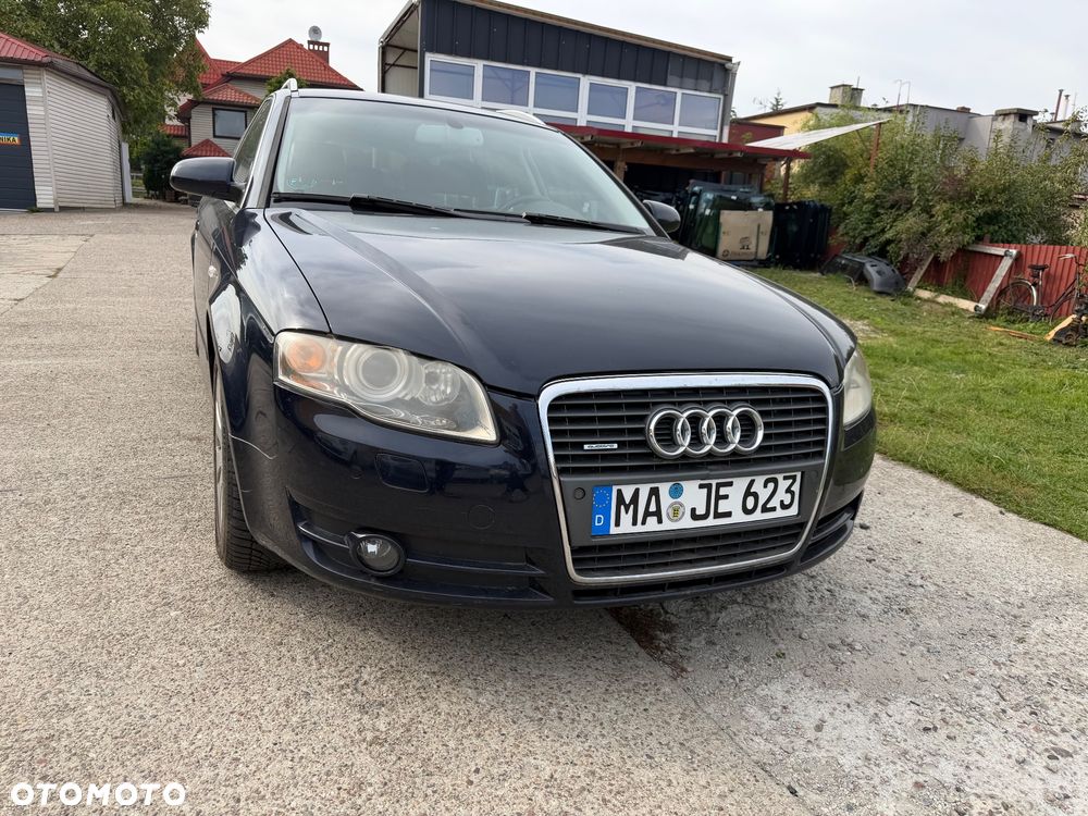 Audi A4 Limousine 1.8 T quattro - 1