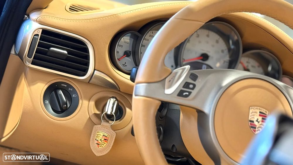 Porsche 911 (997) Carrera 4 S PDK - 18