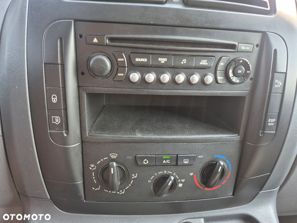 Peugeot Expert - 30