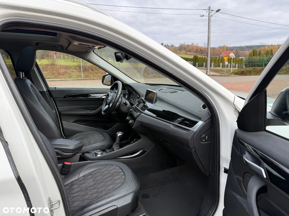 BMW X1 xDrive20d - 12