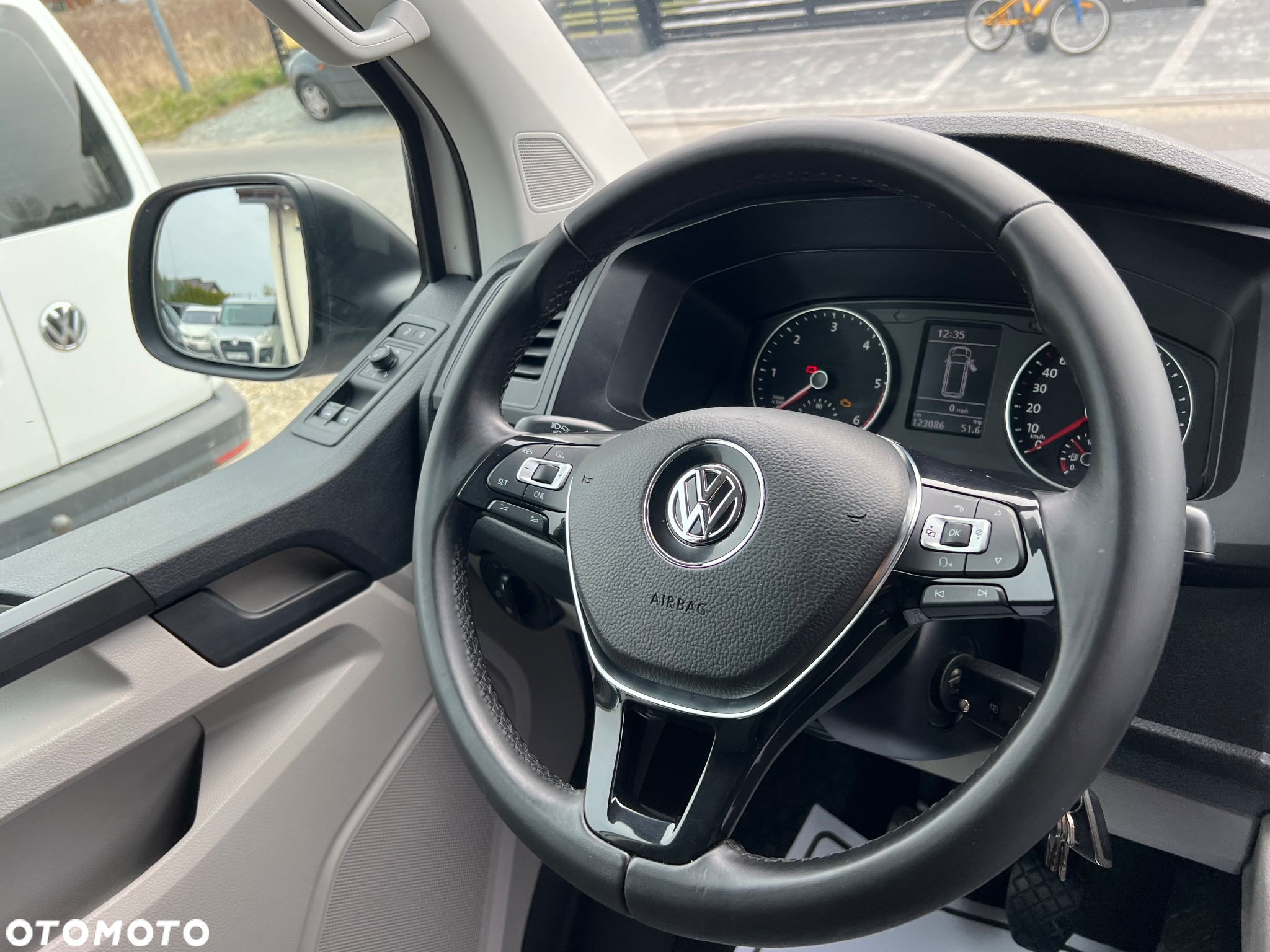 Volkswagen Transporter T6 - 21