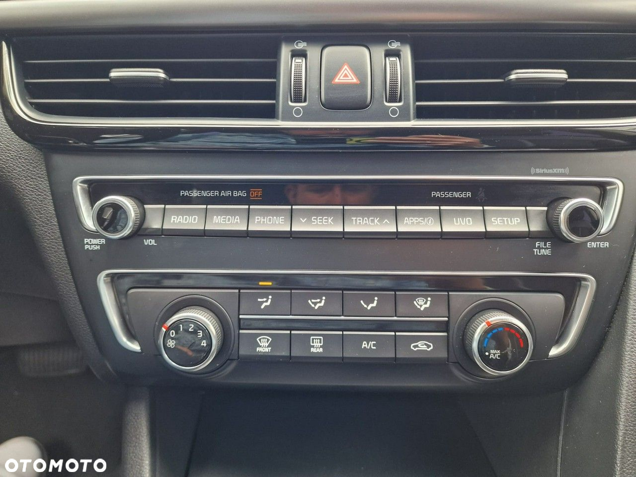 Kia Optima - 24