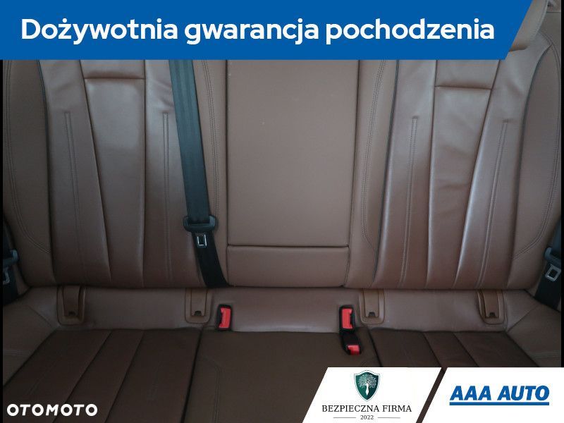 Audi A4 Limousine - 12