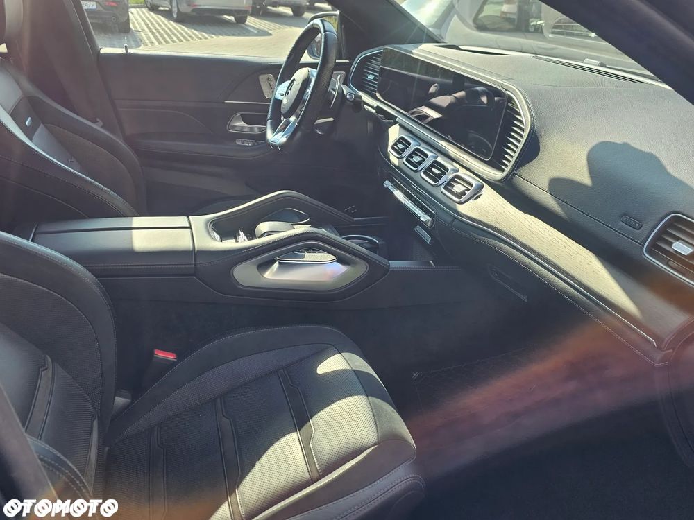 Mercedes-Benz GLE AMG Coupe 53 4-Matic Premium Plus - 3
