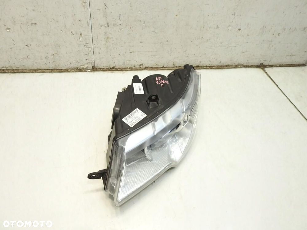 LAMPA LEWY PRZÓD SKODA SUPERB II 3T1941015A - 9