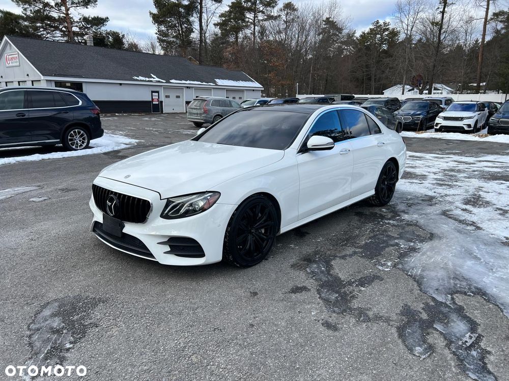 Mercedes-Benz Klasa E - 2