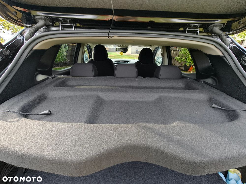 Nissan Qashqai 1.5 dCi N-Connecta - 12