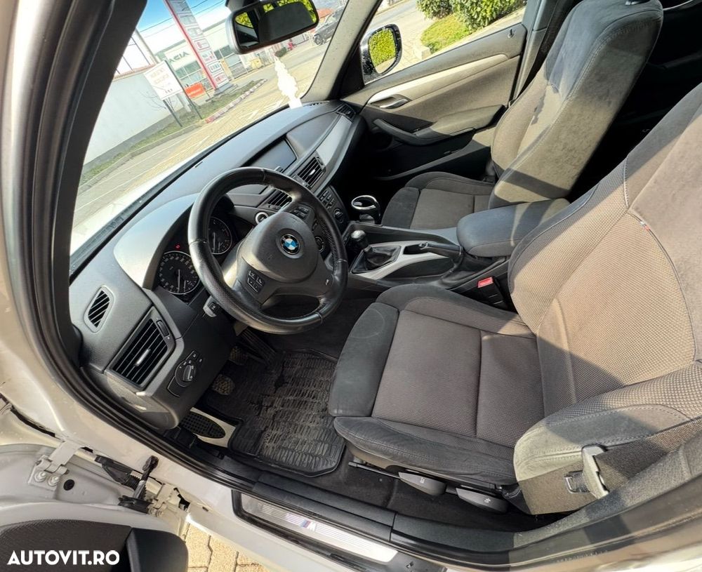 BMW X1 xDrive18d - 8