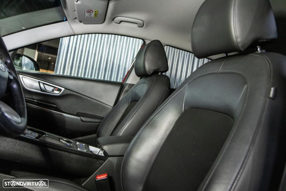 Hyundai Kauai 64 kWh Premium - 38