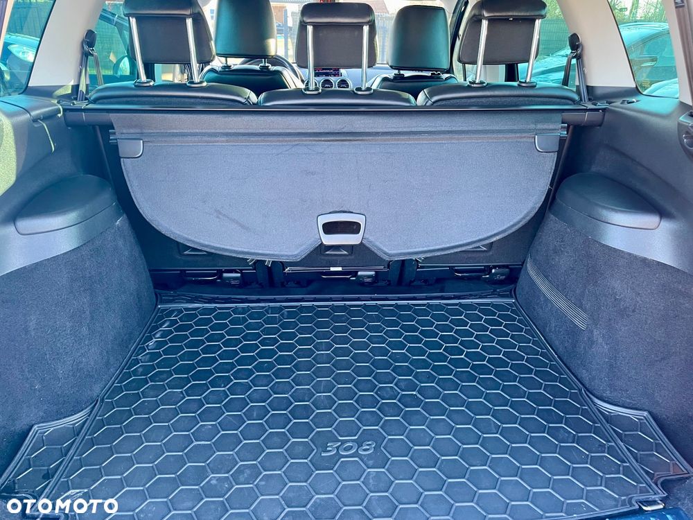 Peugeot 308 - 30