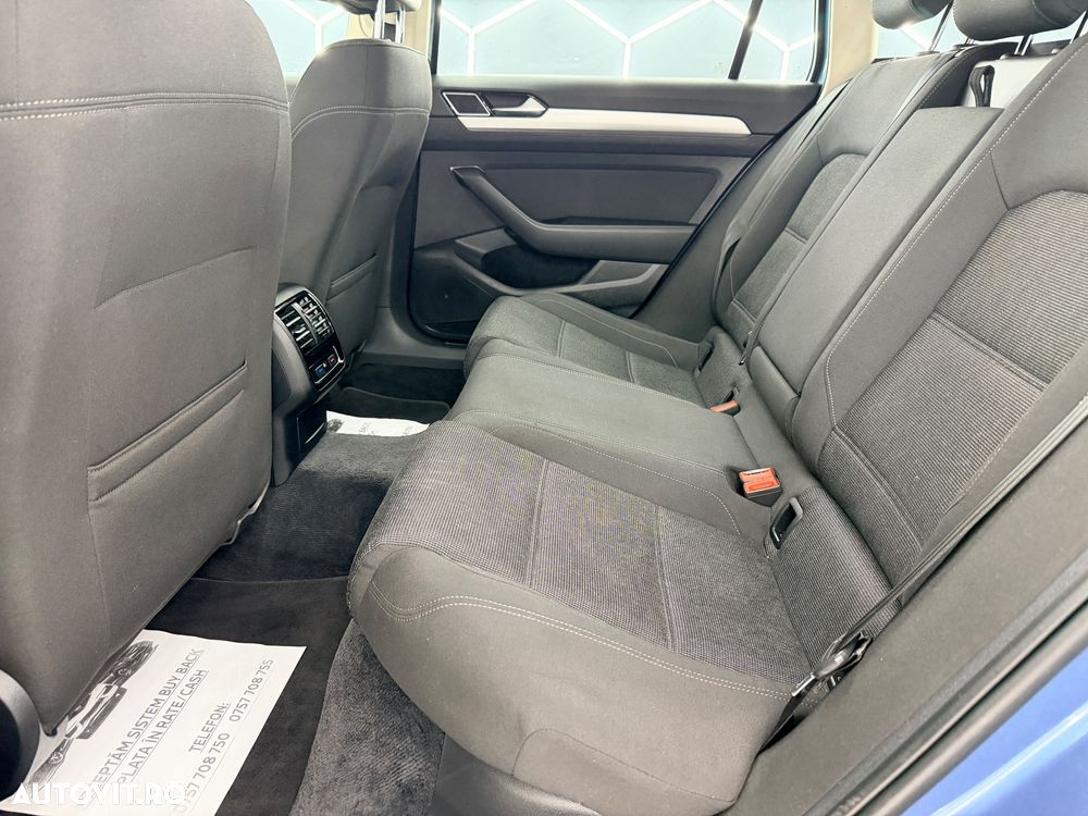 Volkswagen Passat Variant 1.6 TDI SCR DSG Business - 14