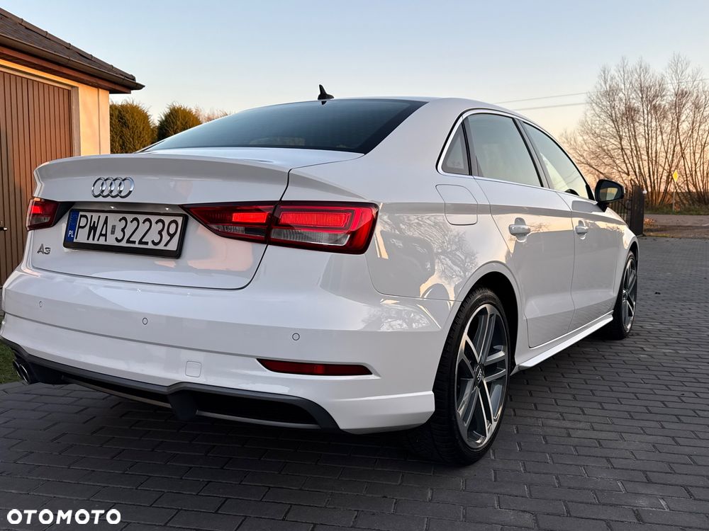 Audi A3 Limousine 35 TFSI S tronic S line - 17