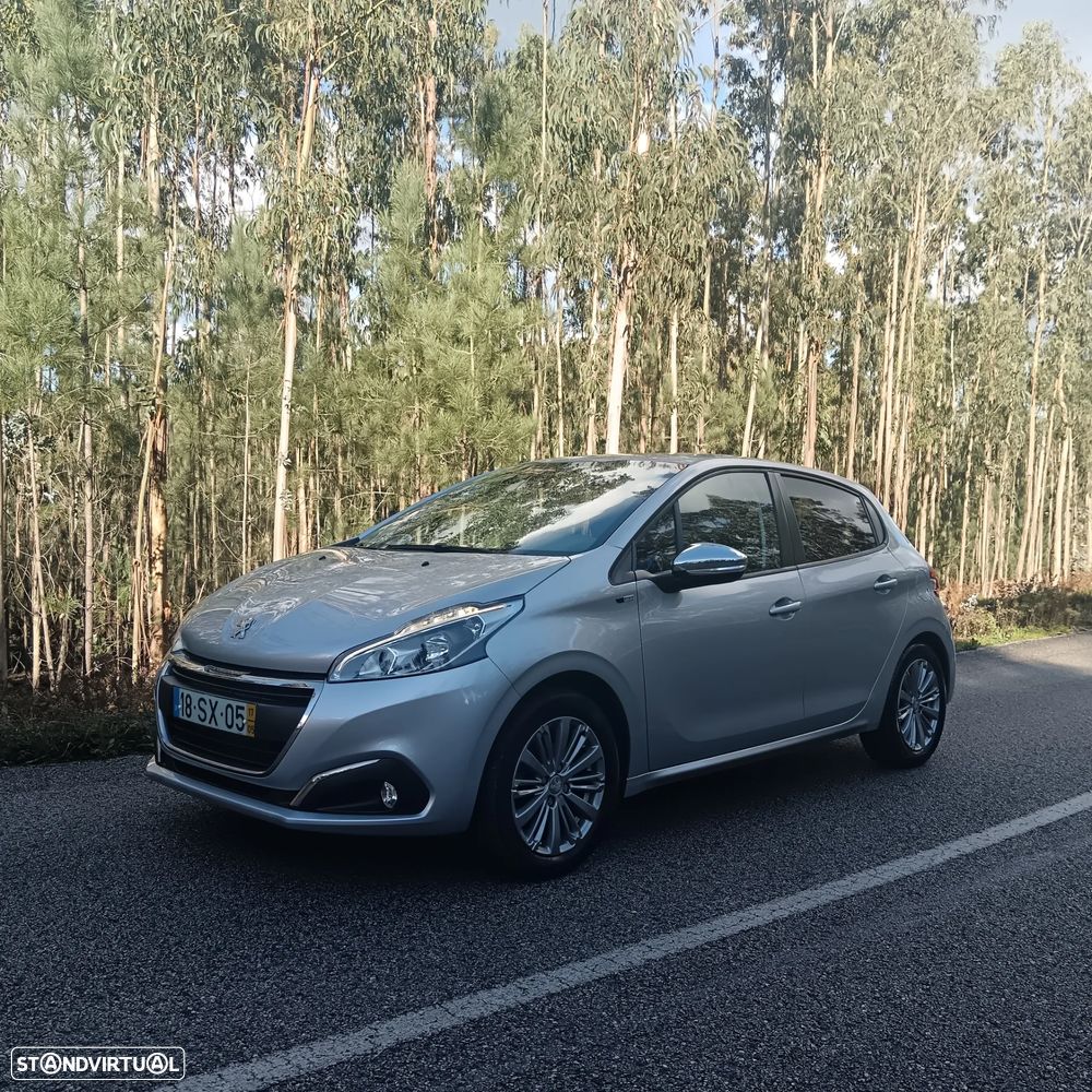 Peugeot 208 1.2 PureTech Style - 5