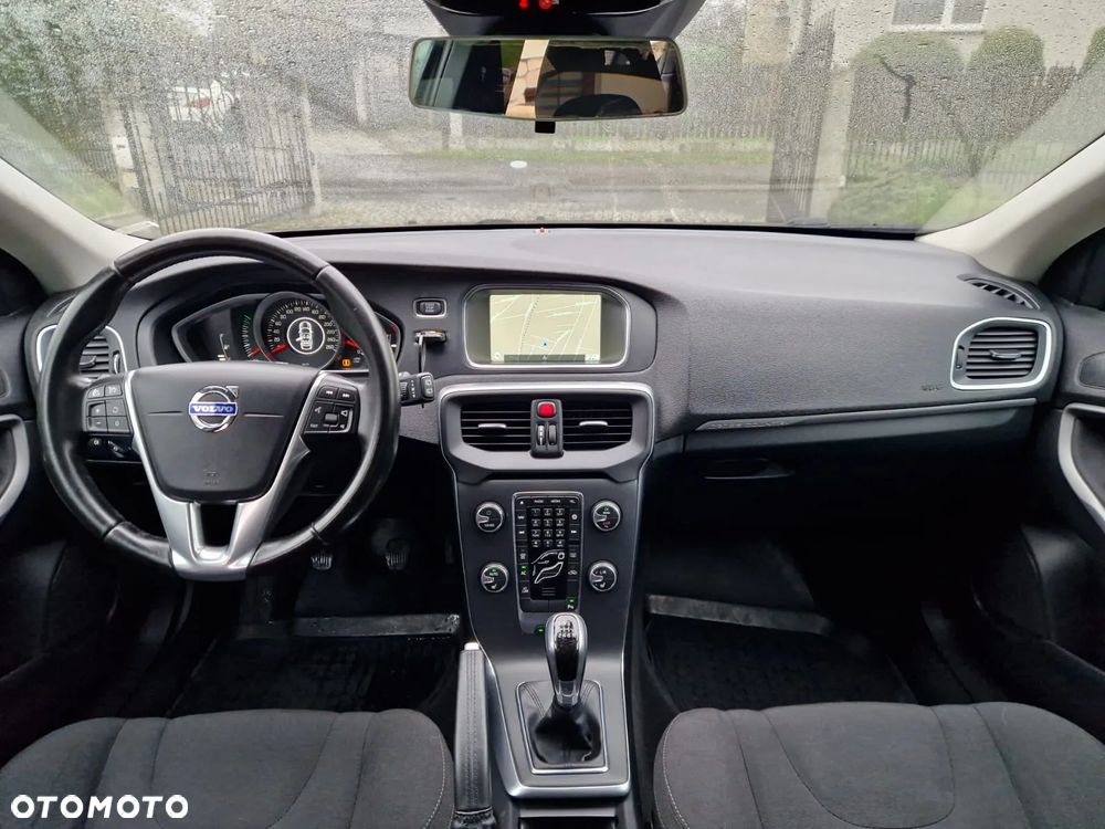 Volvo V40 D2 Drive-E Inscription - 18