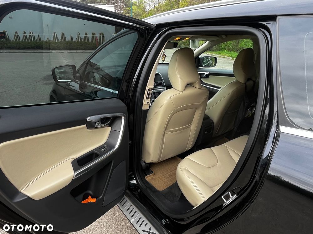 Volvo XC 60 D4 AWD Summum - 6