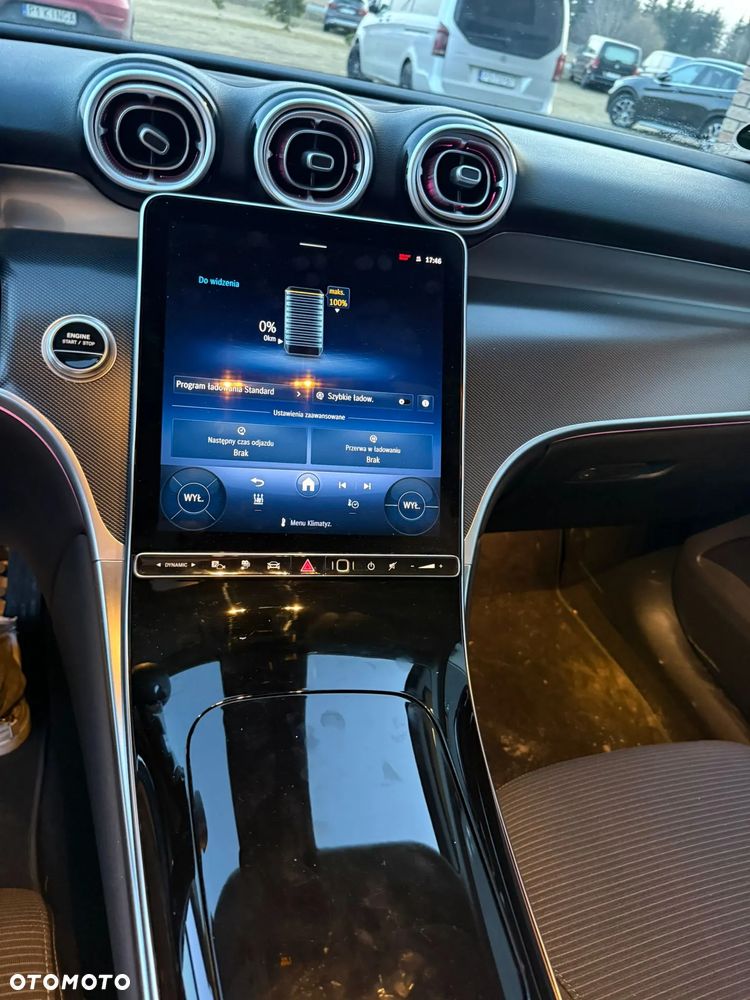 Mercedes-Benz GLC - 9