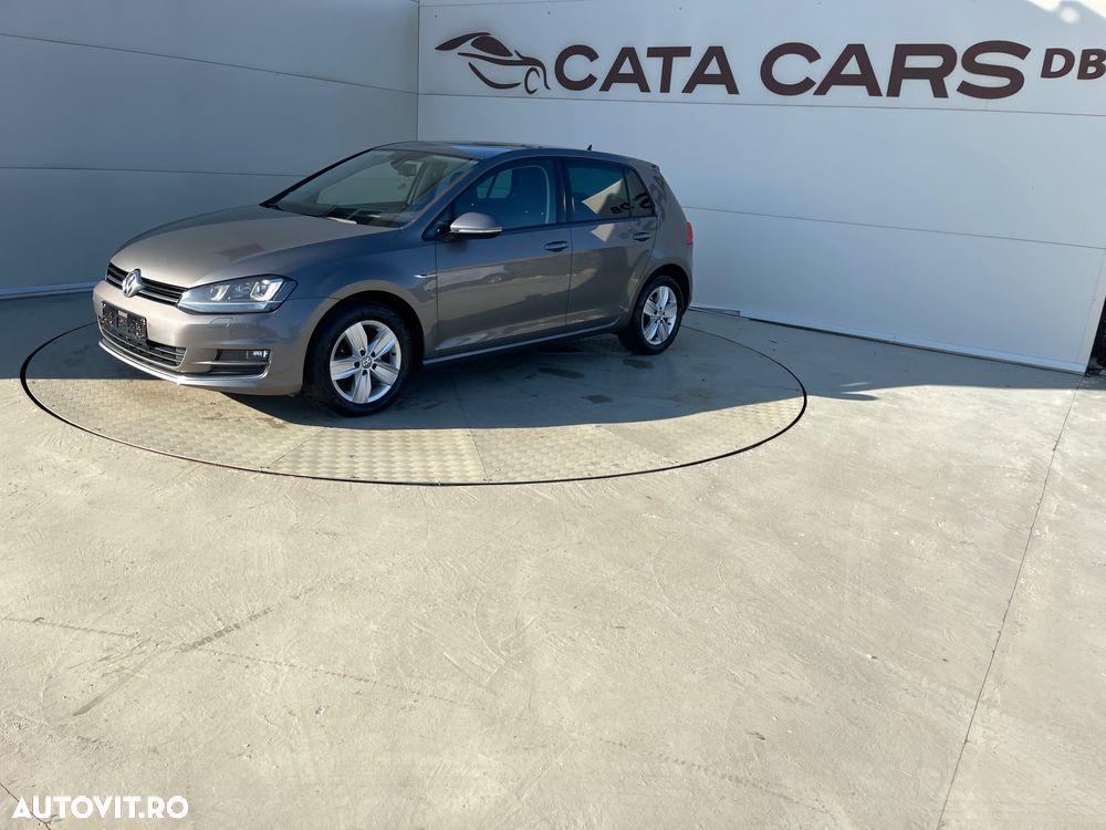 Volkswagen Golf 1.2 TSI BMT Comfortline - 5