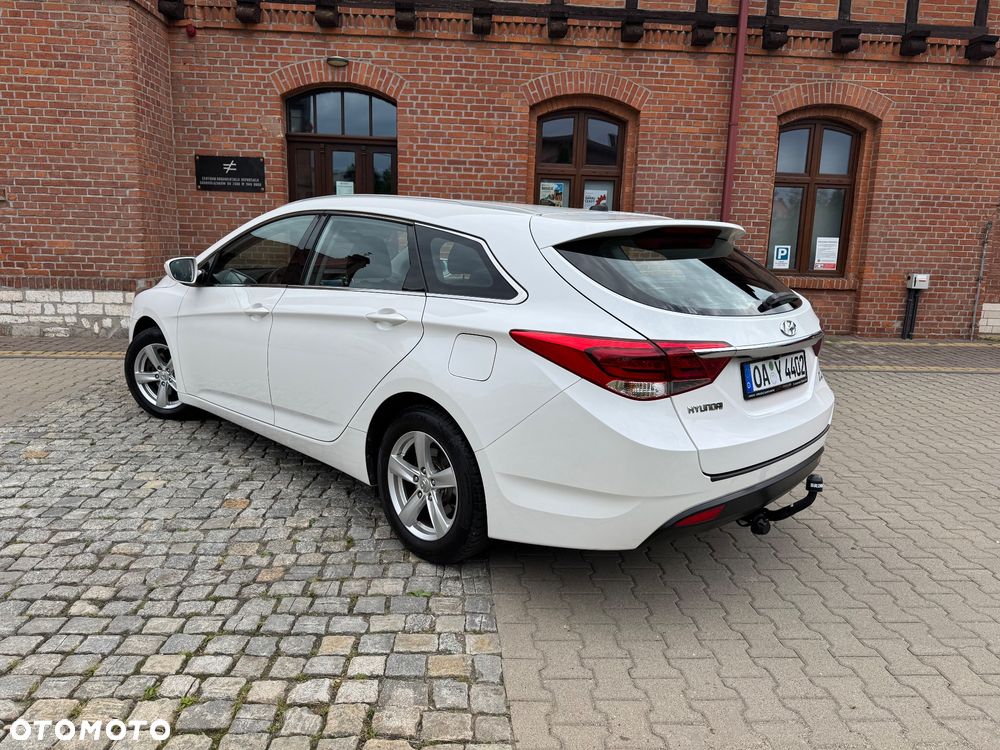 Hyundai i40 i40cw 1.6 Fifa World Cup Edition - 17