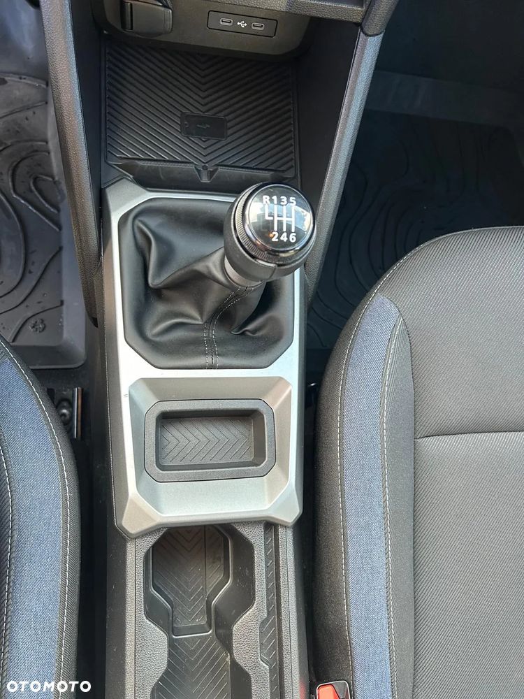 Dacia Duster 1.0 TCe Journey - 23