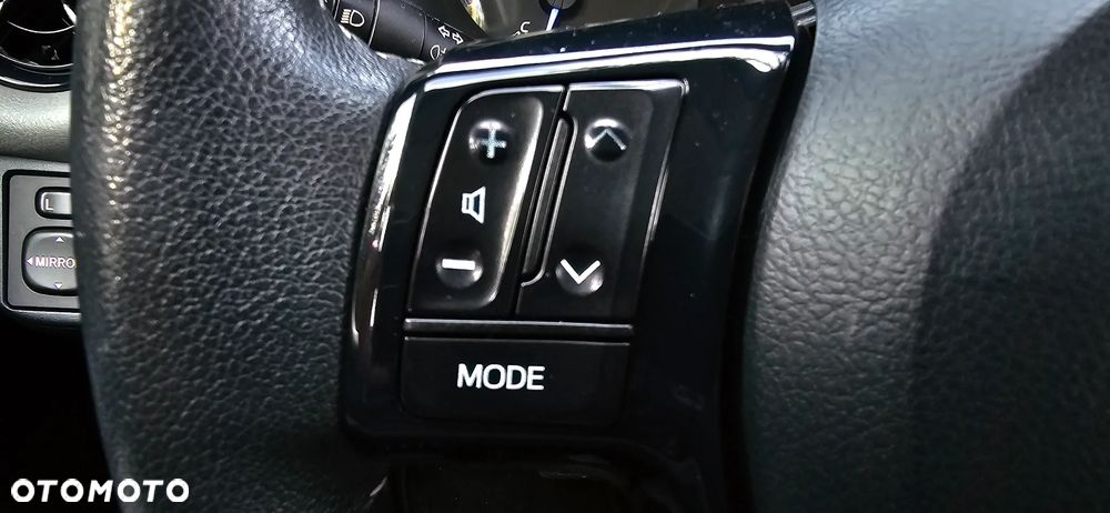 Toyota Yaris Hybrid 100 Premium EU6 - 36