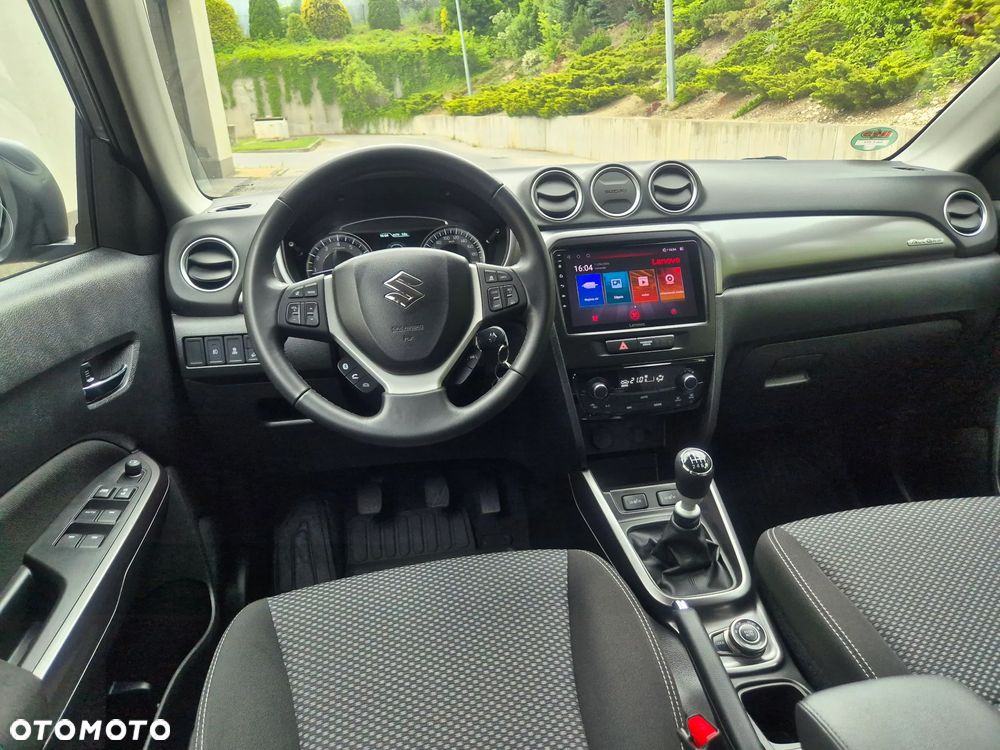 Suzuki Vitara - 36