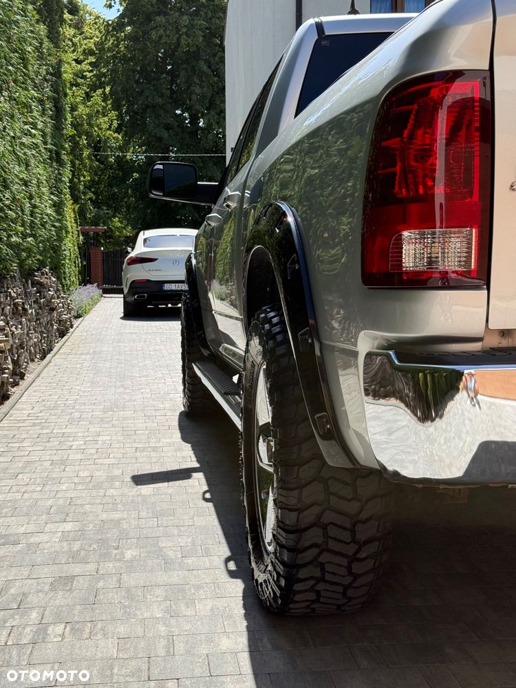 Dodge RAM 5.7 4x4 - 9