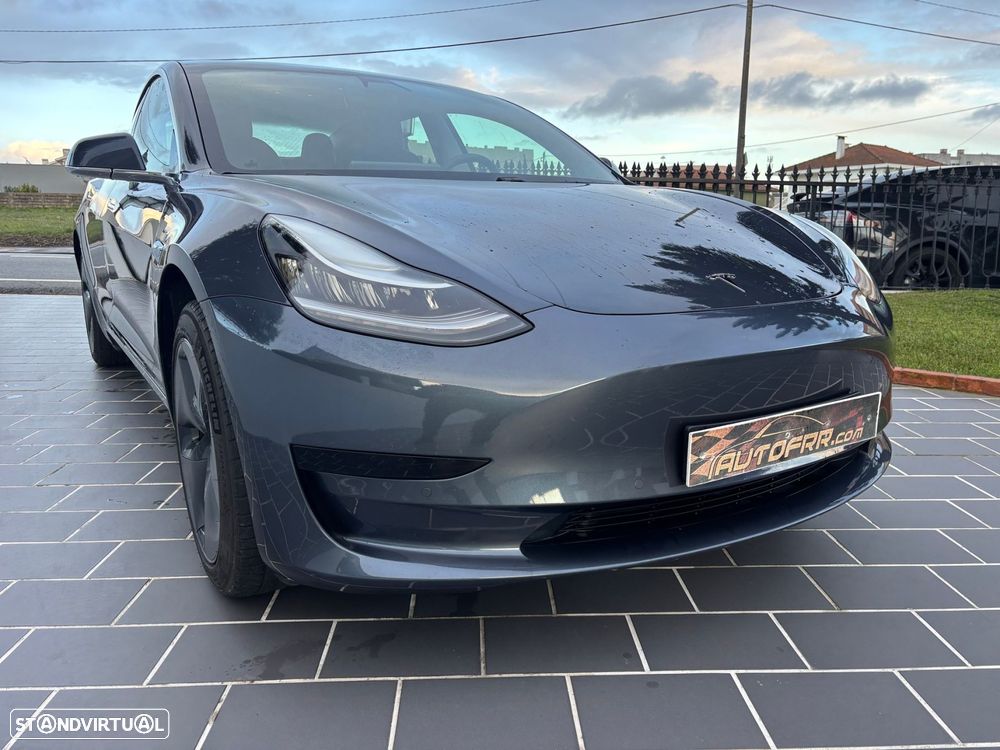 Tesla Model 3 Standard Range Plus RWD - 1