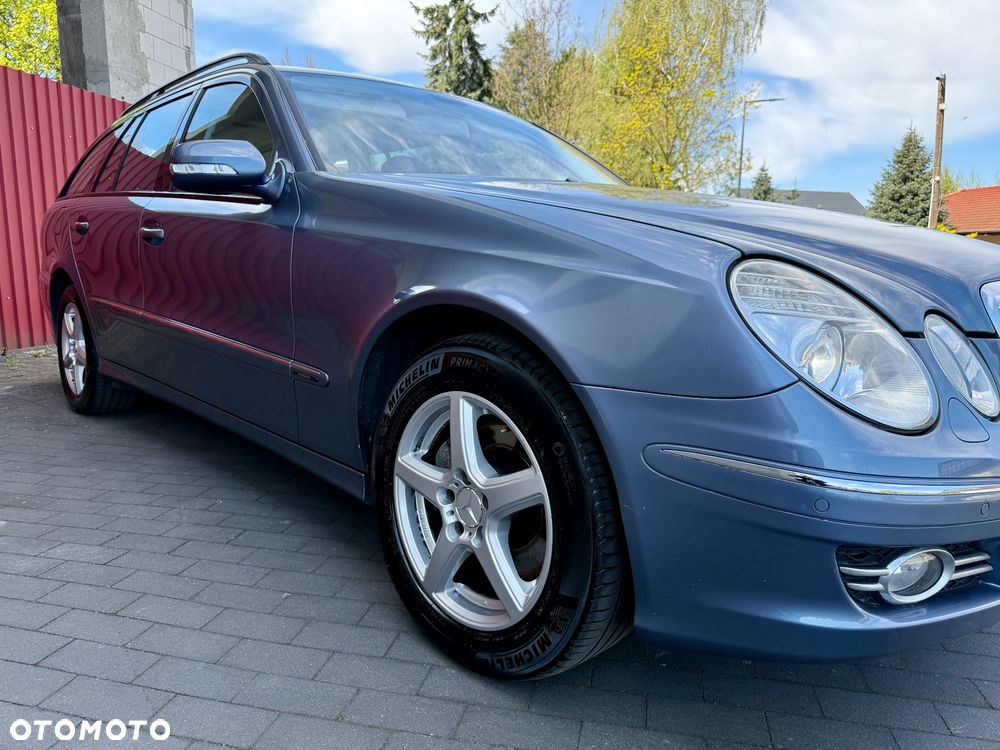 Mercedes-Benz Klasa E 320 CDI T Avantgarde - 10