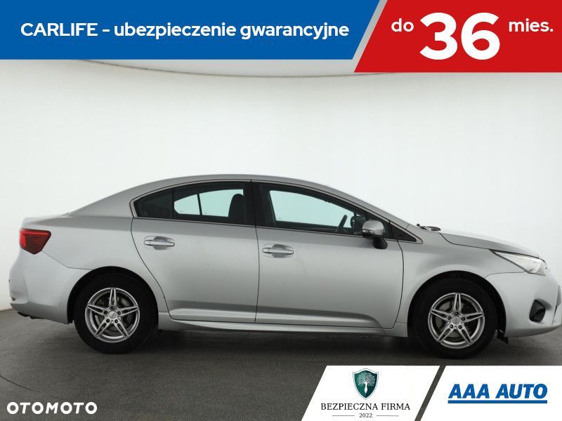 Toyota Avensis - 8
