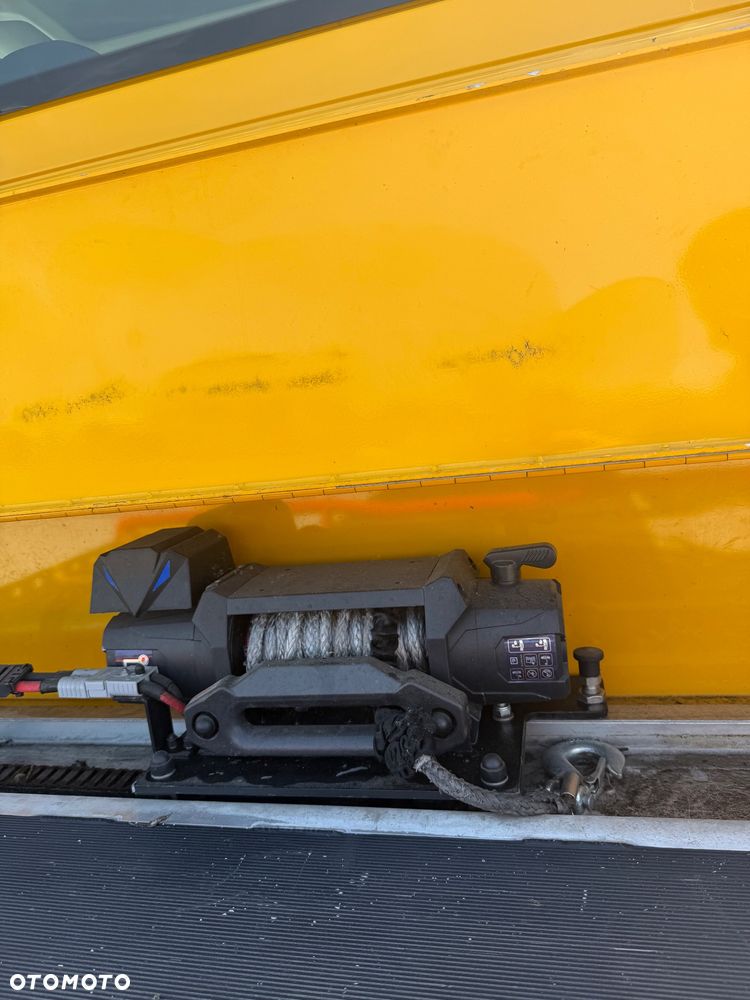 Volkswagen Crafter - 11