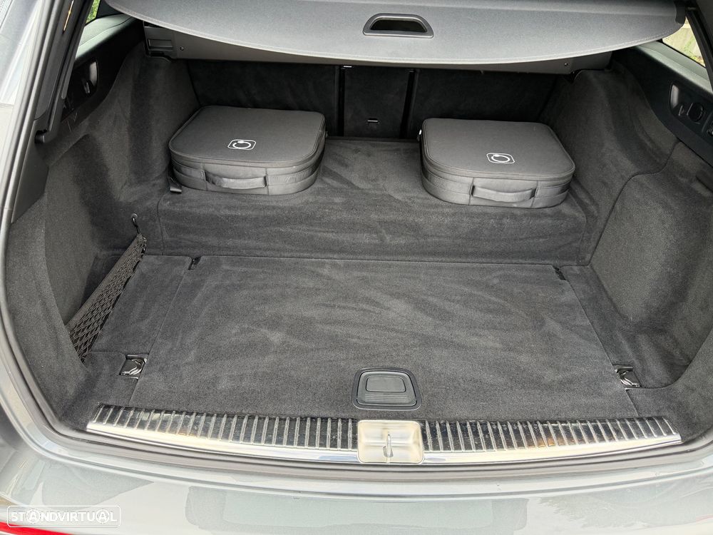Mercedes-Benz E 300 de 9G-TRONIC AMG Line - 25