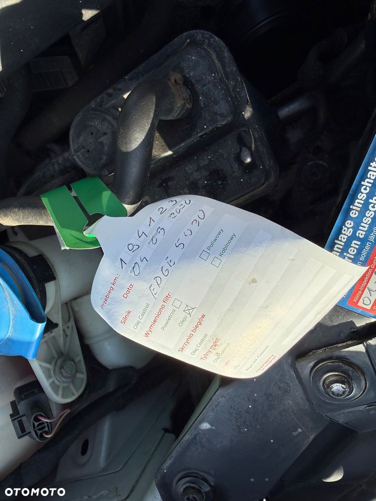 Volkswagen Golf 1.6 Comfortline - 24