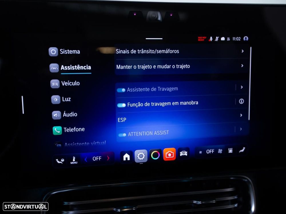 Mercedes-Benz CLA 200 EQ - 30