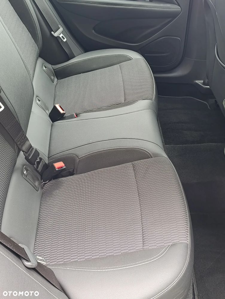 Opel Insignia 2.0 T Elegance S&S - 17